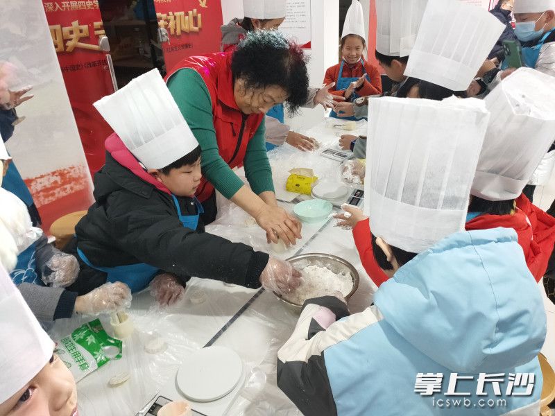 活動(dòng)現(xiàn)場(chǎng)。蹇志鴻 攝