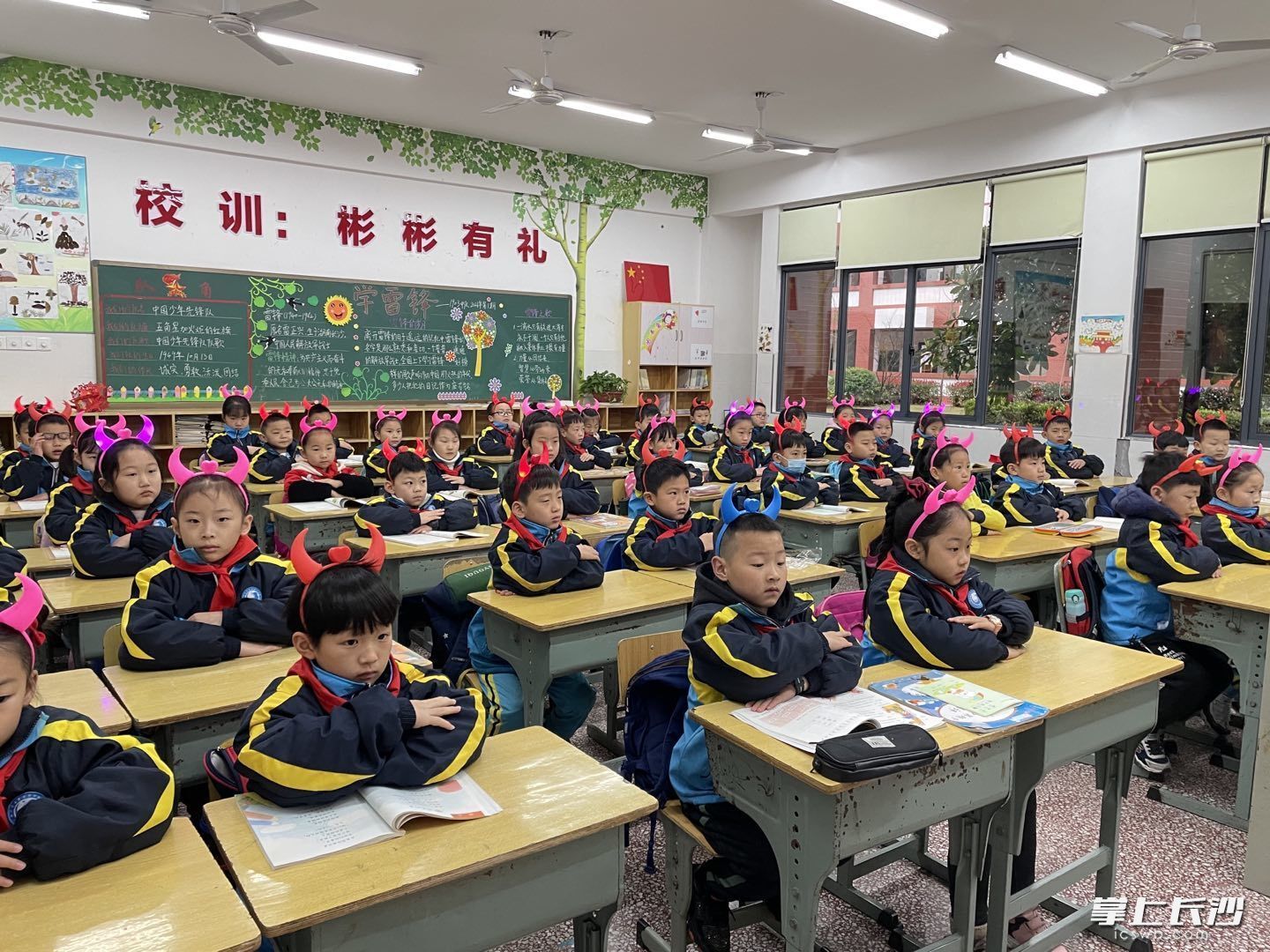 濱江小學(xué)學(xué)子牛勁十足迎接新學(xué)期,。長沙晚報通訊員李雙 攝