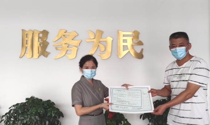 天心人社局實行告知承諾制,，營造優(yōu)良營商環(huán)境,。通訊員 王澤康 供圖