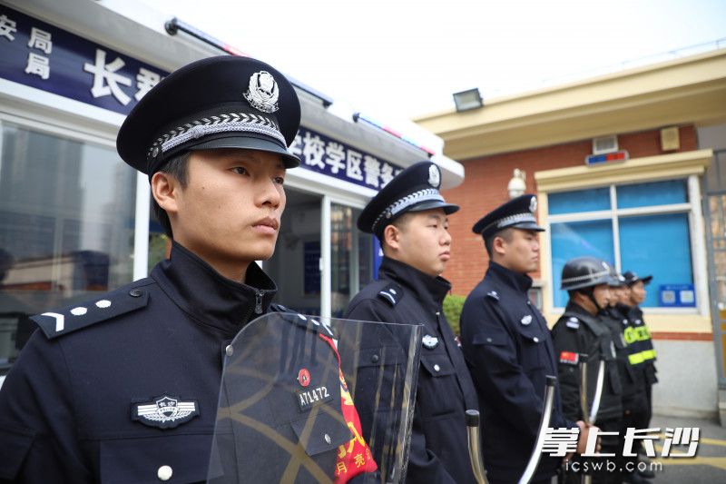 長(zhǎng)郡月亮島學(xué)校學(xué)區(qū)警務(wù)室,，24小時(shí)守護(hù)師生平安,。通訊員 唐采苓 供圖