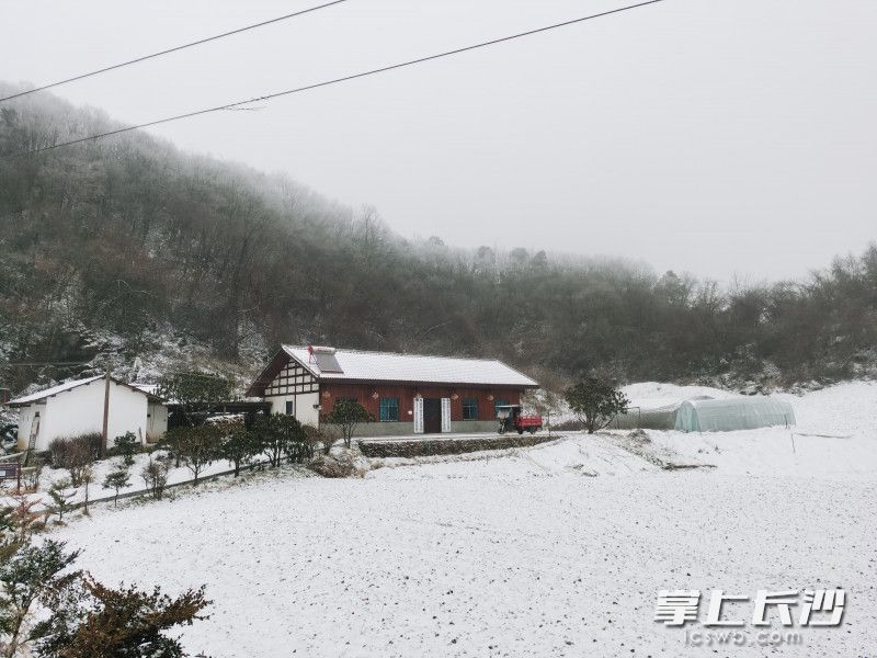 壺瓶山