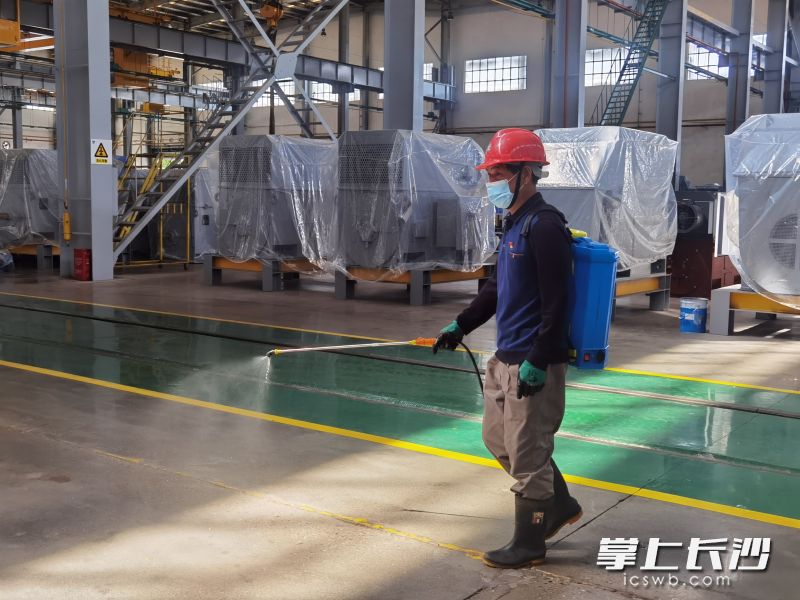 天心經(jīng)開區(qū)企業(yè)按要求做好消殺工作,。長沙晚報通訊員 鄭娜 供圖