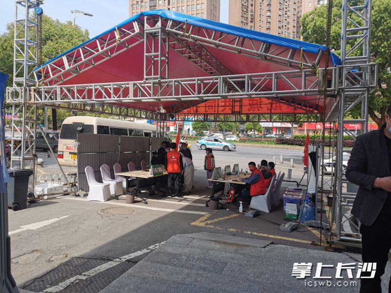 湘林小區(qū)眾志成城,，共同抗擊疫情,。長沙晚報全媒體記者 王斌 攝