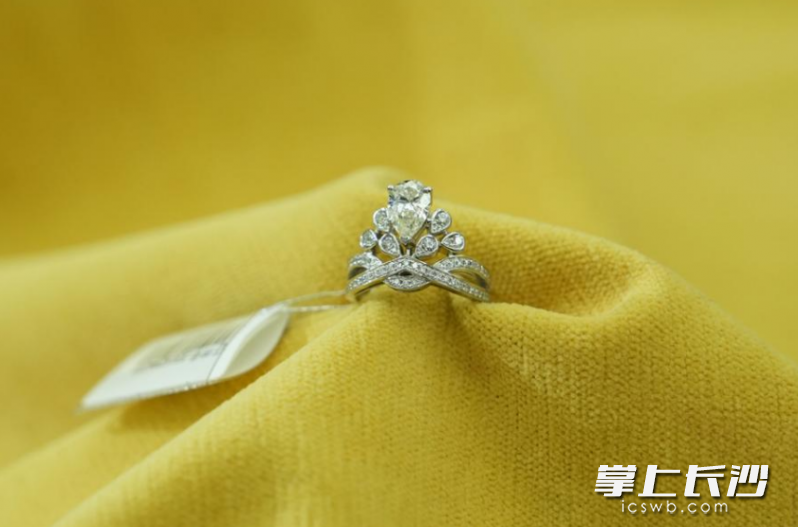 寧鄉(xiāng)市人民法院聯(lián)合阿里資產(chǎn)將通過直播和短視頻的形式,，開啟司法拍賣直播活動,。寧鄉(xiāng)法院供圖