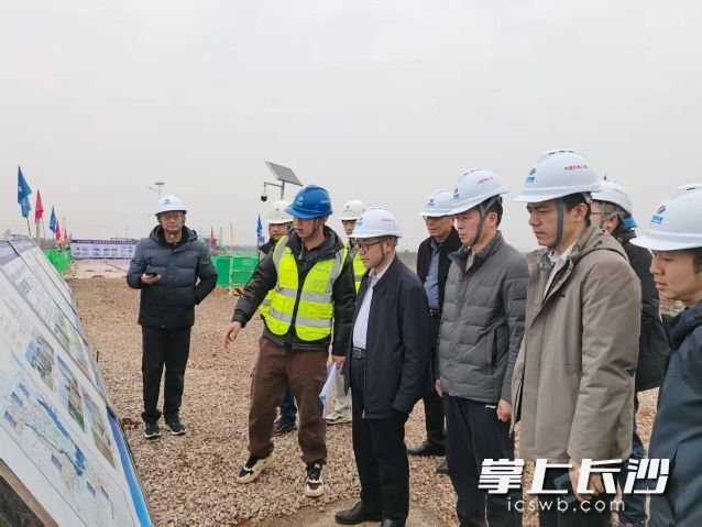 11日,，市應(yīng)安委辦聯(lián)合市政府督查室,、市資規(guī)局、市水利局在寧鄉(xiāng)市備汛專項(xiàng)督查,。長沙晚報(bào)通訊員 肖劍鋒供圖