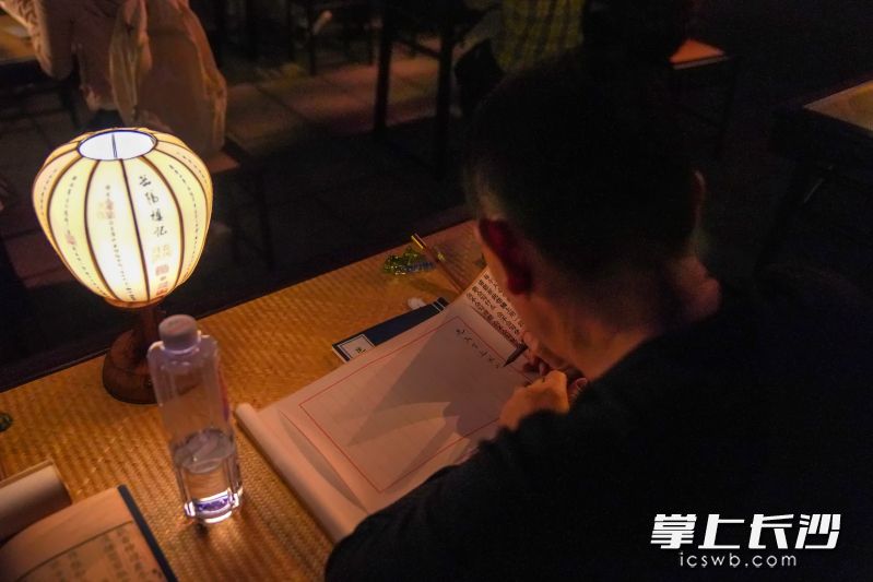 游客沉浸式體驗,。均為主辦方供圖