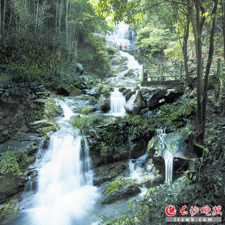 社港周洛，撈刀河的發(fā)源地,，景色迷人,。社港鎮(zhèn)供圖