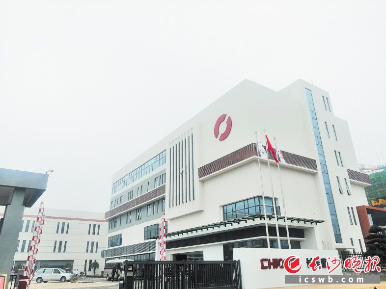 長步道機器視覺光電產業(yè)基地的竣工投產,，寫就項目建設的“雨花速度”,。圖片除署名外均為 陳飛 攝