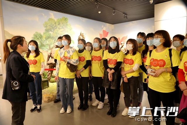 大家來(lái)到郴州汝城縣沙洲村半條被子故事發(fā)生地舊址參觀,。