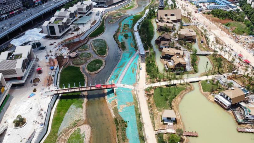 位于雨花區(qū)的圭塘河井塘段城市雙修及海綿示范公園建設(shè)PPP項目目前已基本完工,，即將呈現(xiàn)在市民面前。均為長沙晚報全媒體記者 陳煥明通訊員 楊倩 攝影報道