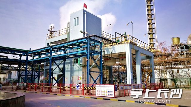 7月21日，高新區(qū)企業(yè)長(zhǎng)沙華時(shí)捷環(huán)?？萍及l(fā)展有限公司榮登國(guó)家級(jí)”小巨人“榜單,。