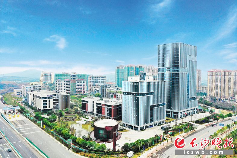 岳麓高新區(qū)湖南省檢驗(yàn)檢測(cè)特色產(chǎn)業(yè)園。照片均為白亮供圖