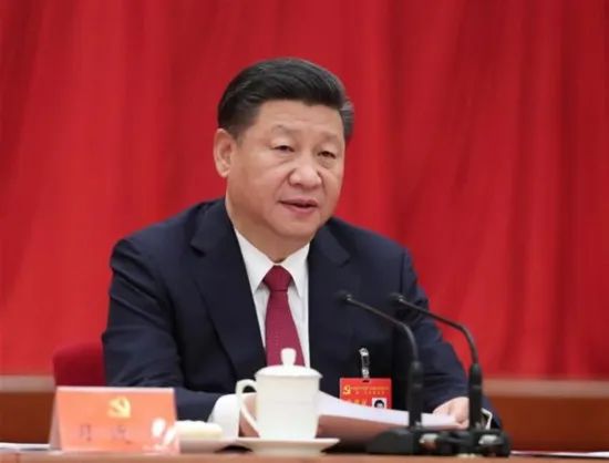 2017年10月25日,，中國共產(chǎn)黨第十九屆中央委員會第一次全體會議在北京人民大會堂舉行,。習近平主持會議并作重要講話。新華社記者 劉衛(wèi)兵 攝