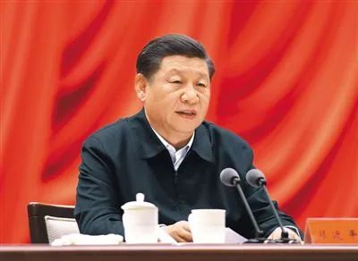 2021年1月11日，省部級主要領(lǐng)導(dǎo)干部學(xué)習(xí)貫徹黨的十九屆五中全會(huì)精神專題研討班在中央黨校（國家行政學(xué)院）開班,。習(xí)近平在開班式上發(fā)表重要講話,。新華社記者 鞠鵬 攝